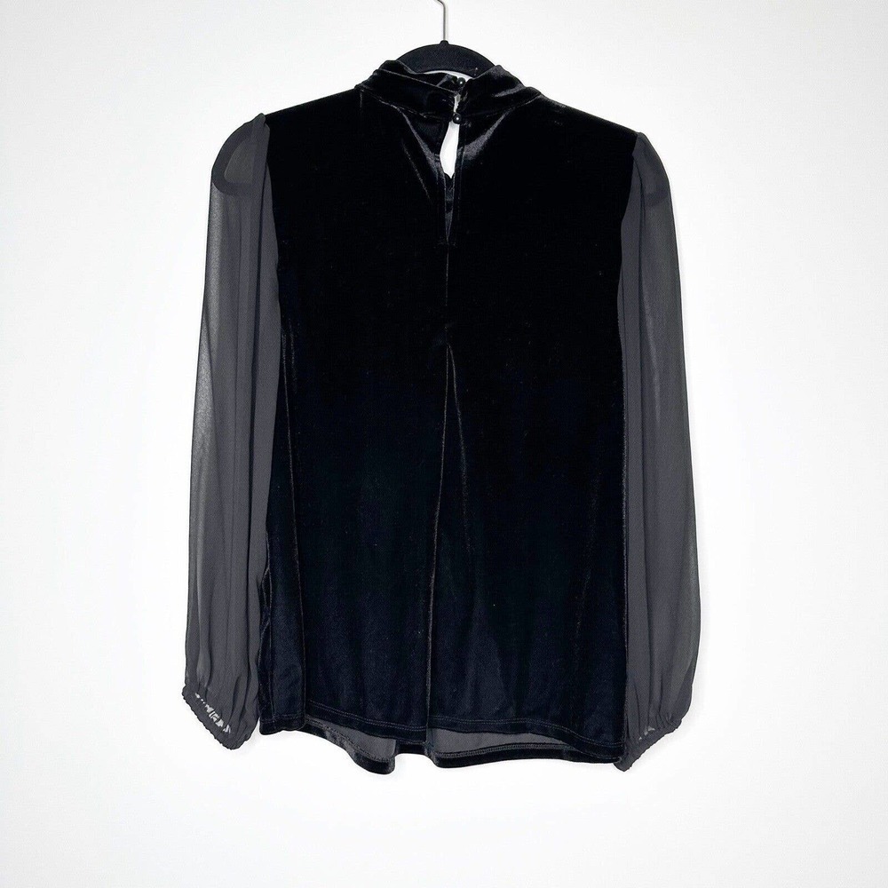 NWT Vince Camuto Keyhole Neck Mixed Media Velvet Top Sheer Sleeve Womens Black M - Picture 3 of 6